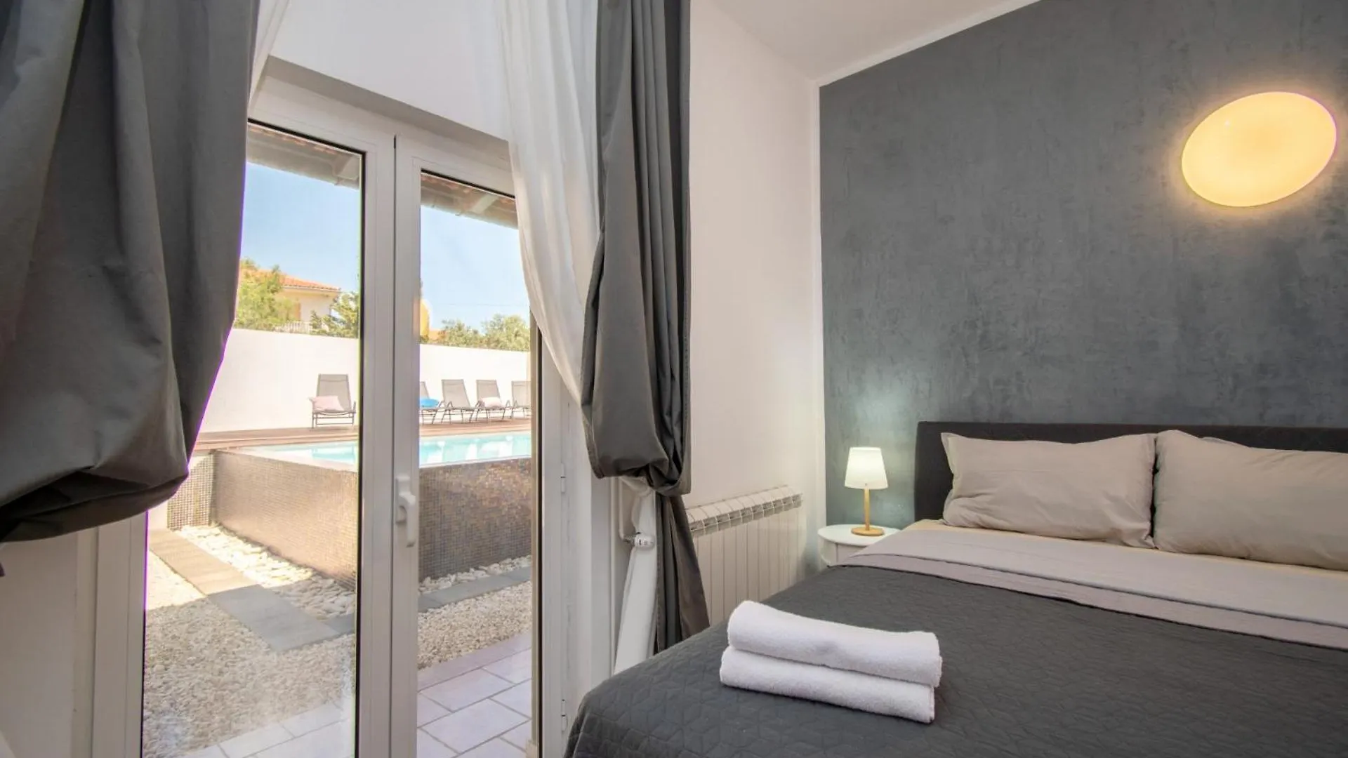 Villa Above In Medulin,Istria 0*, 梅杜林